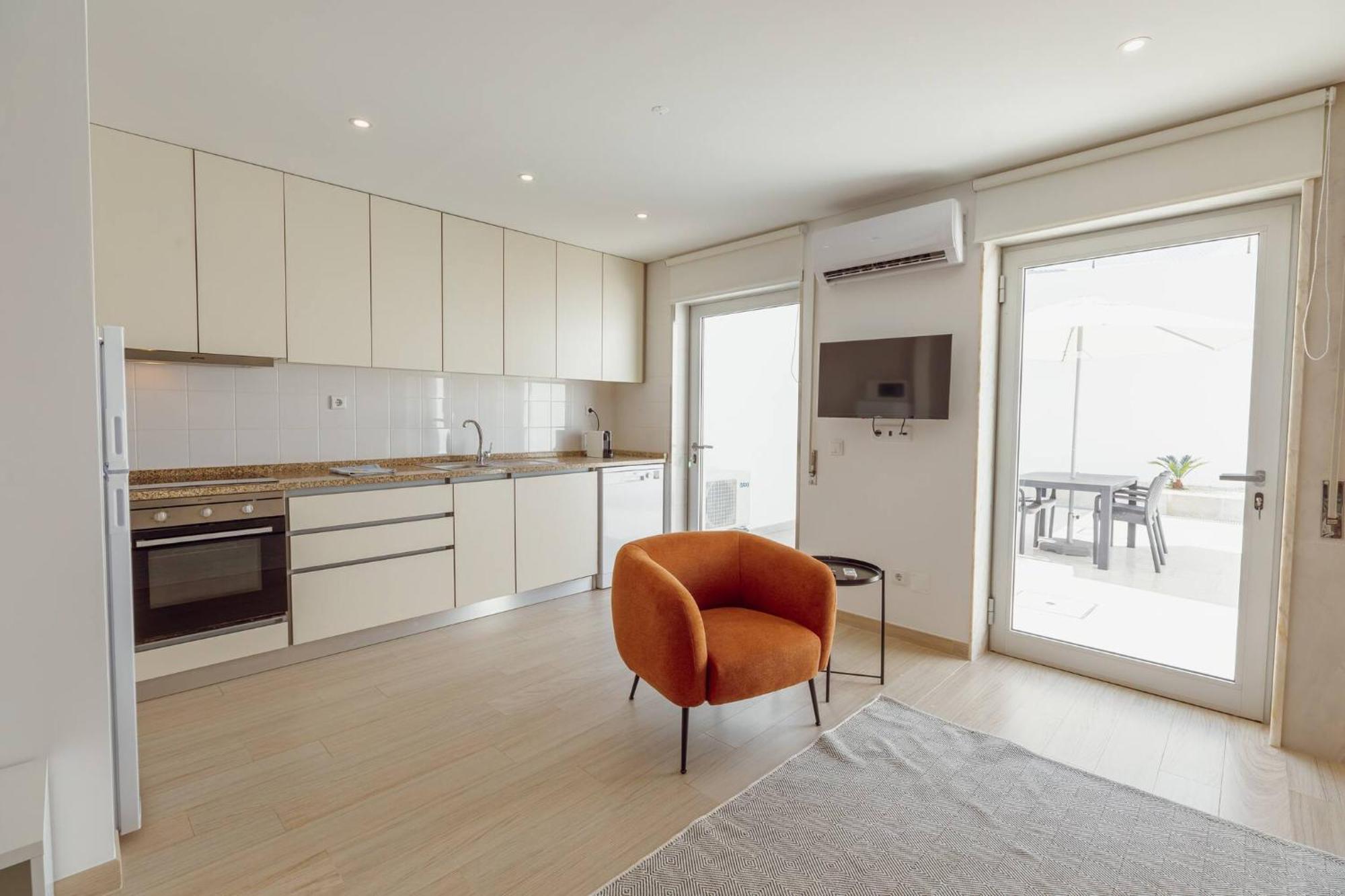 Stylish Apartment With Terrace By Hosty Porto Exterior foto